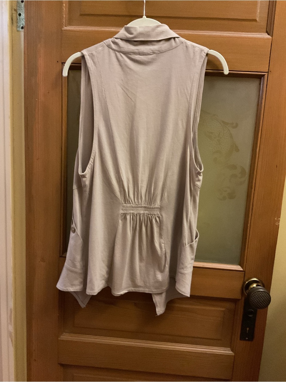 Forever 21 Beige Women’s Vest - Picture 2 of 5